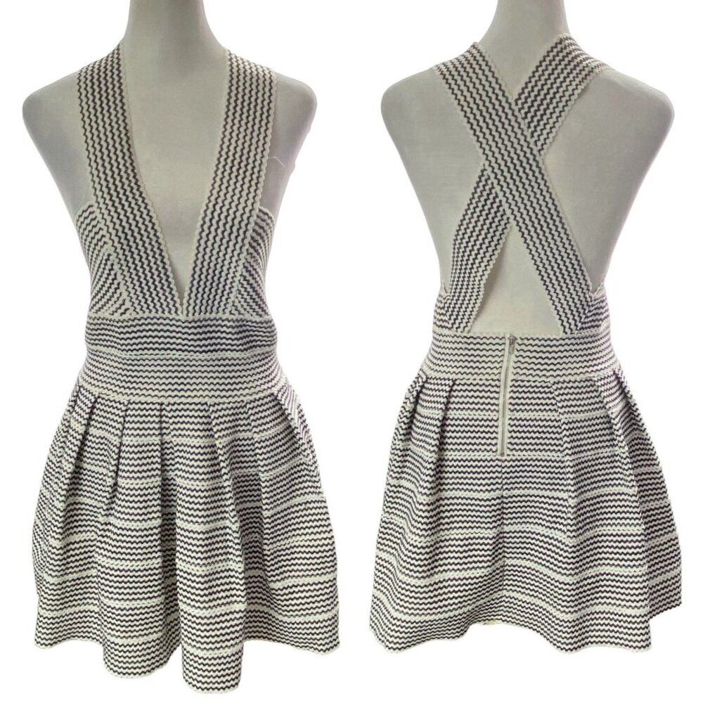 PARVENUE Pleated Deep V Neck Stretchy Mini Dress Women Sz M Black White Flirty